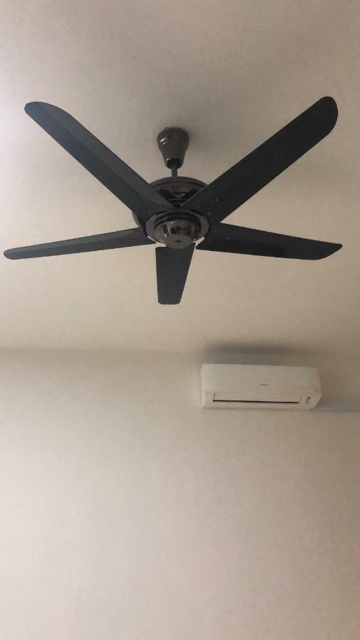 Hasnifana Homestay 斯里伊斯兰德 外观 照片